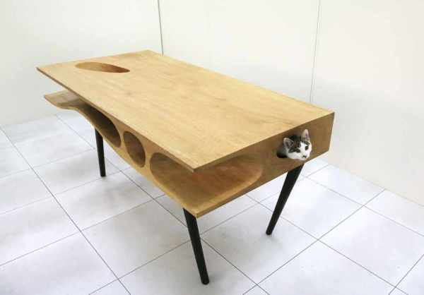 Modern-table-for-cats