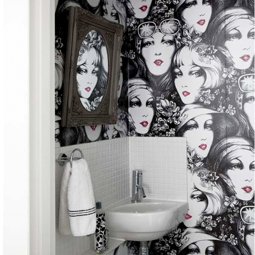 color-black-and-white-bathroom2