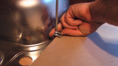 Priver_iame_i__apa_ios_laikiklius